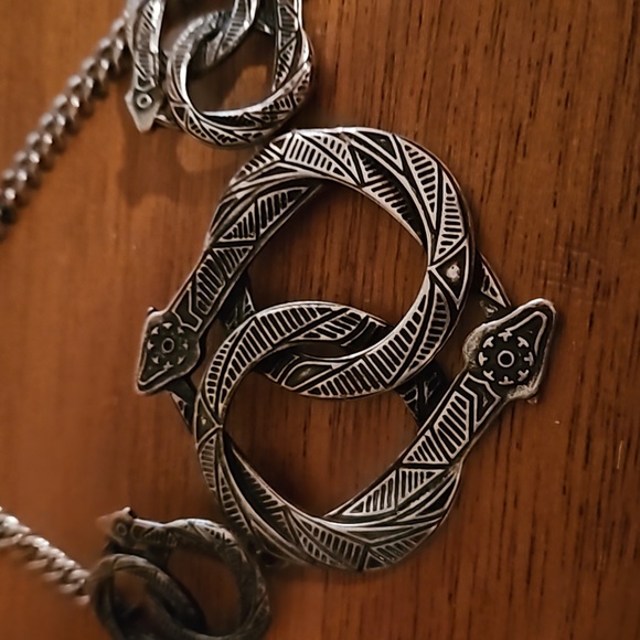 Snake infinity necklace - Picture 2 of 4